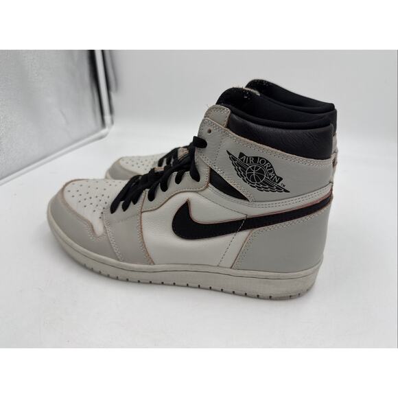 Size 9.5 - Air Jordan 1 Retro SB High NYC to Paris bs935